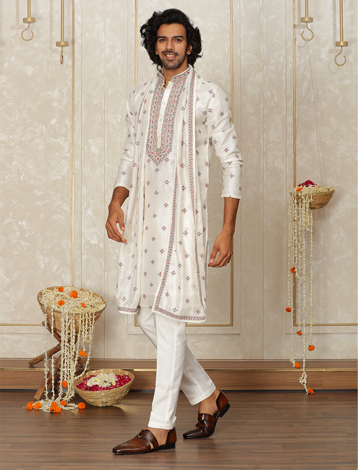 Cream Silk Thread Embroidered Kurta Set with Dupatta for Men Laromani