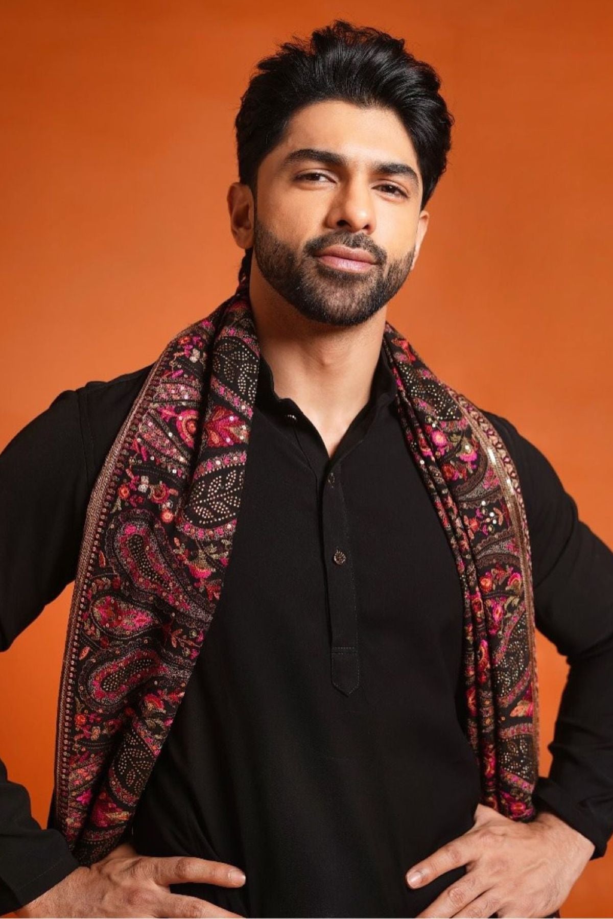 Plain Black Kurta Set with Heavy Embroidered Dupatta for Men