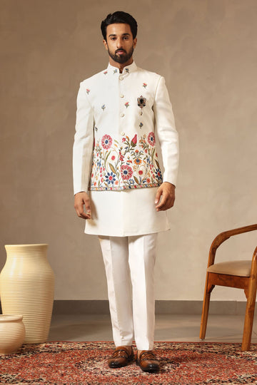 Ivory Indo-Western Set with Floral Daaman Embroidery | Laromani