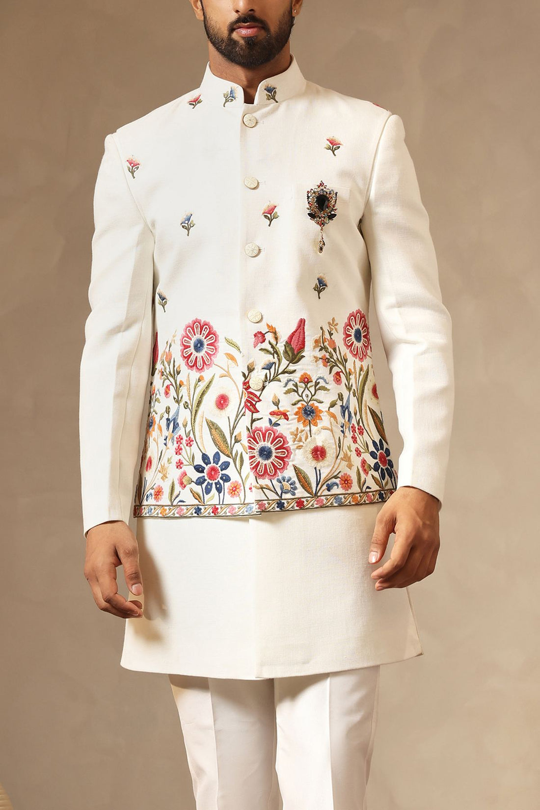 Ivory Indo-Western Set with Floral Daaman Embroidery | Laromani
