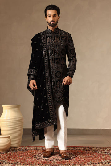 Black Heritage Embroidered Sherwani Set with Intricate Daaman work for Men