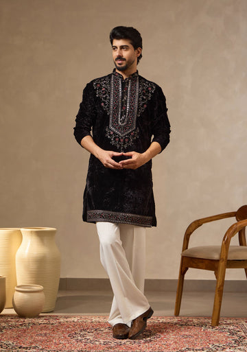 Black Crushed Velvet Kurta with Thread, Zari & Mirror Work | Laromani