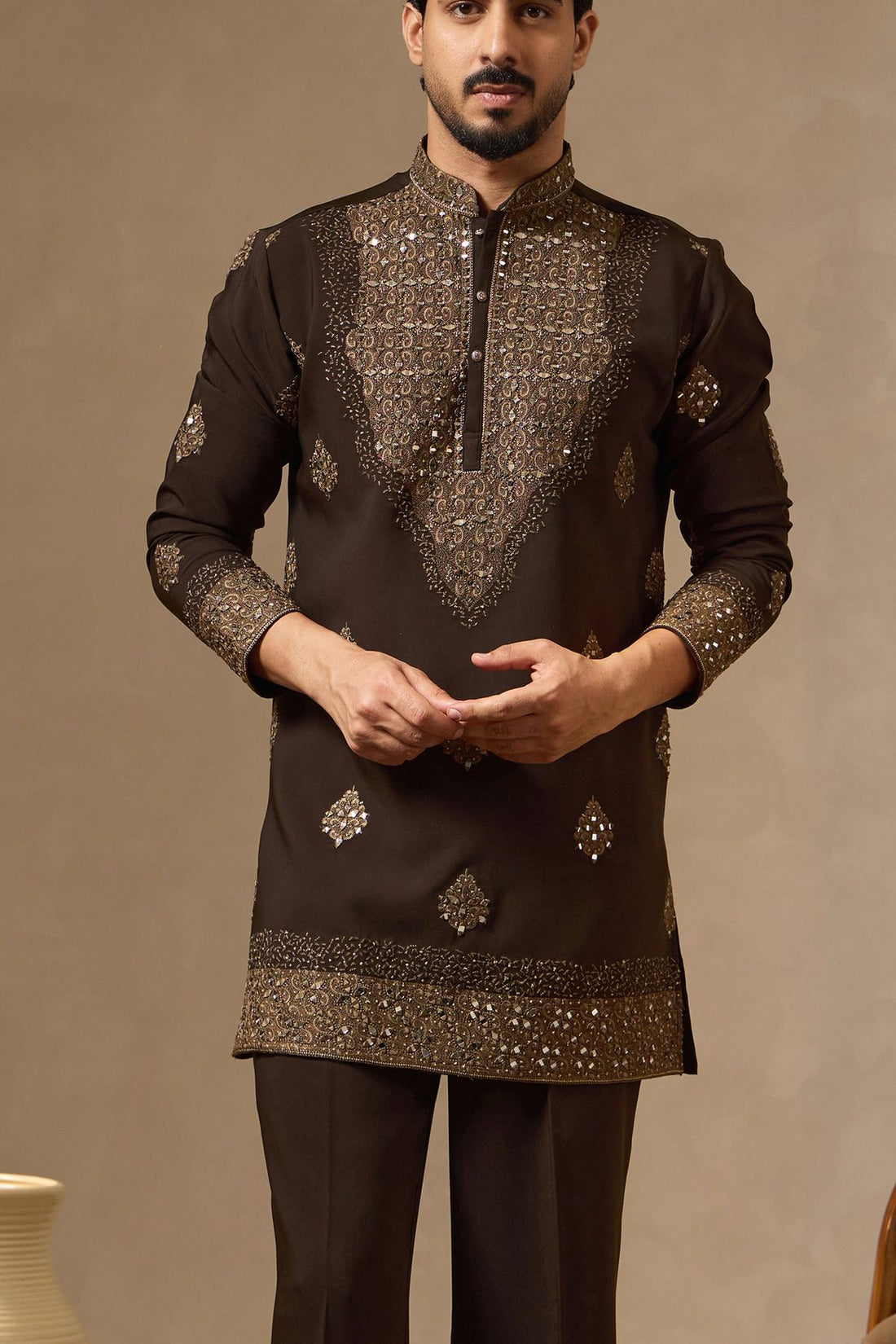 Mehendi Green Embroidered Kurta with Mirror Work – Bestseller | Laromani
