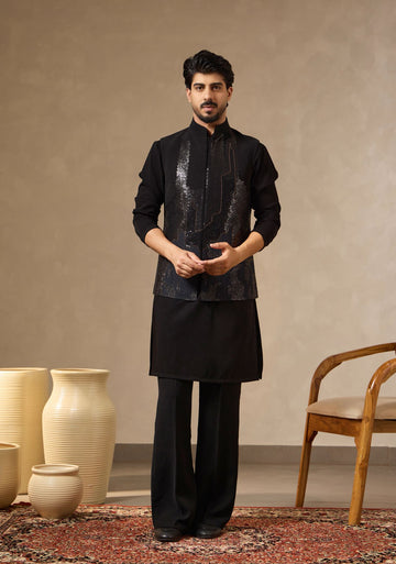 Black Kurta Bundi Set with Sequin Detailing | Laromani